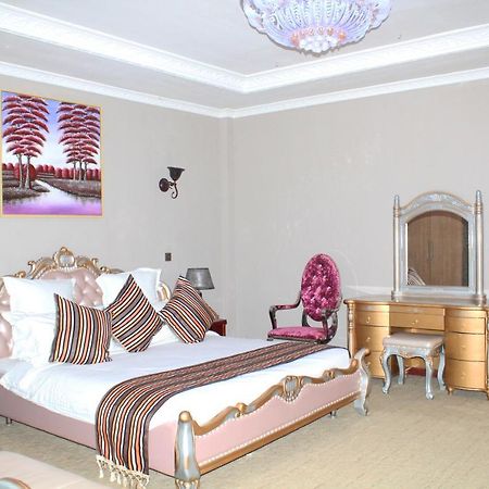 Sherbourne Hotel Kitwe Экстерьер фото