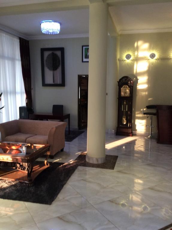 Sherbourne Hotel Kitwe Экстерьер фото
