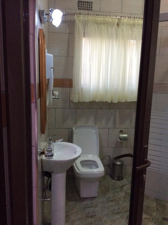 Sherbourne Hotel Kitwe Экстерьер фото