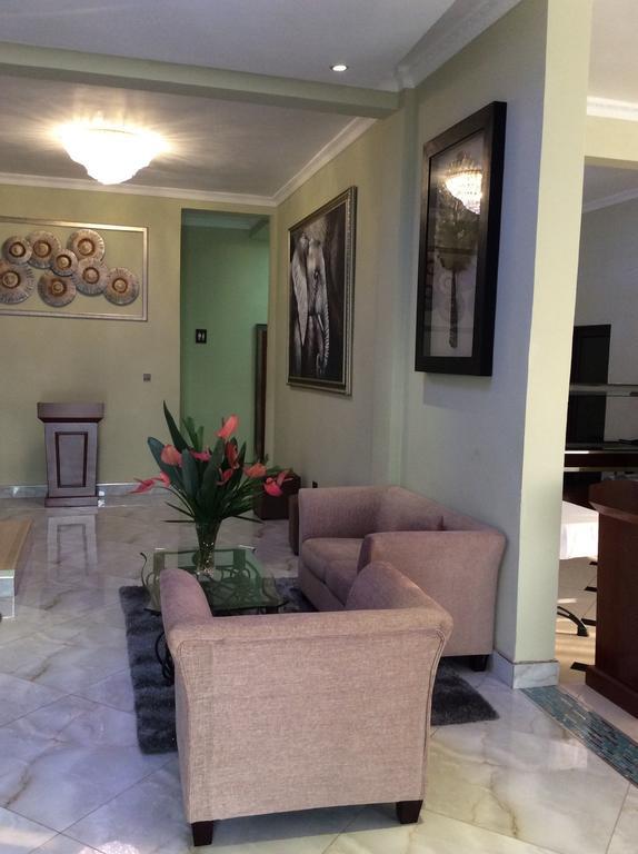Sherbourne Hotel Kitwe Экстерьер фото