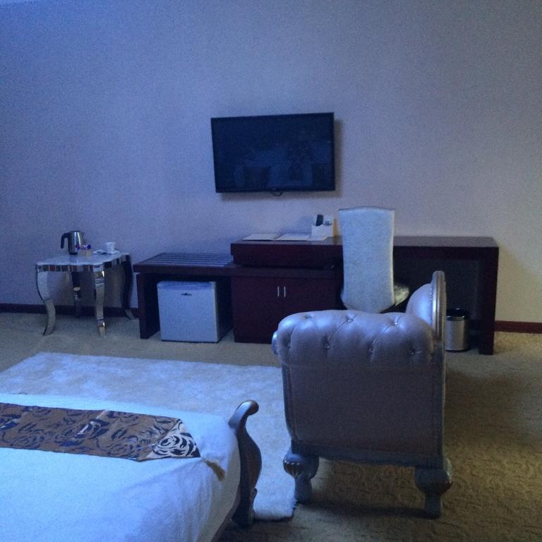 Sherbourne Hotel Kitwe Экстерьер фото