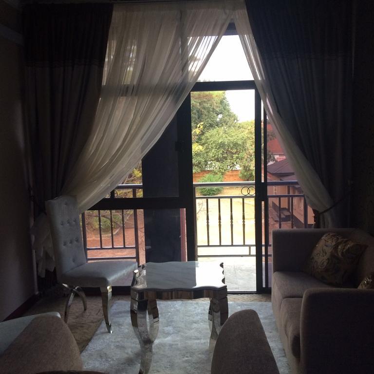Sherbourne Hotel Kitwe Экстерьер фото